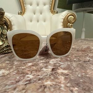 Chic White Sunglasses -NWT